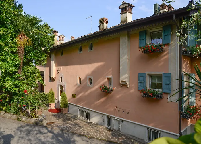 Villa Florida & Suite ApartmentsVilla